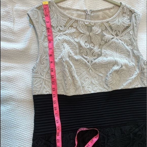 Tadashi Shoji Isabellina Gown - Picture 11 of 16